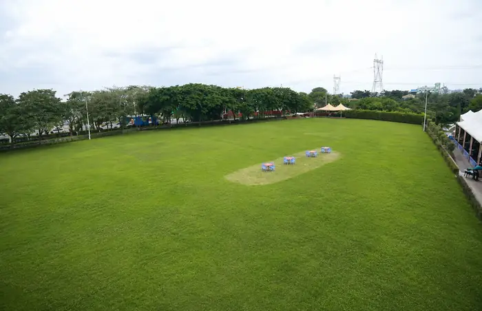 Sonnet Lawn